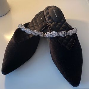 Birdies The Swan Jeweled Velvet Slide